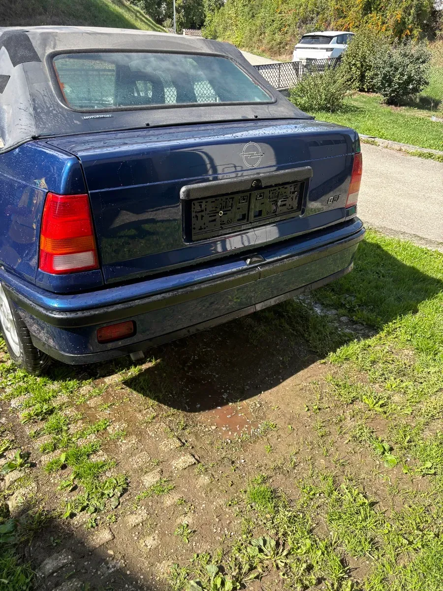 Opel Kadett 1991 photo 3