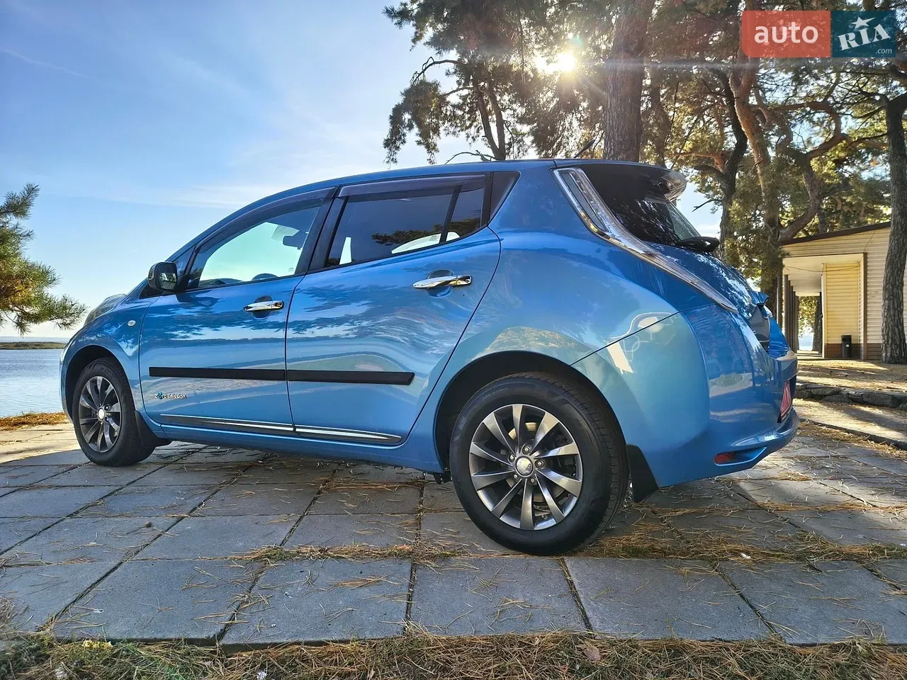 Nissan Leaf 2013 photo 3