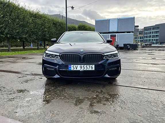 BMW 530E