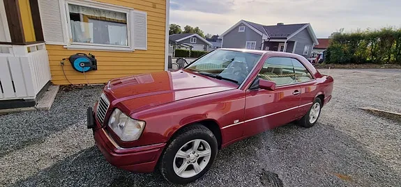 Mercedes-Benz 230 Ce 1989 photo 5