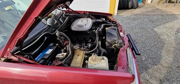 Mercedes-Benz 230 Ce 1989 photo 2
