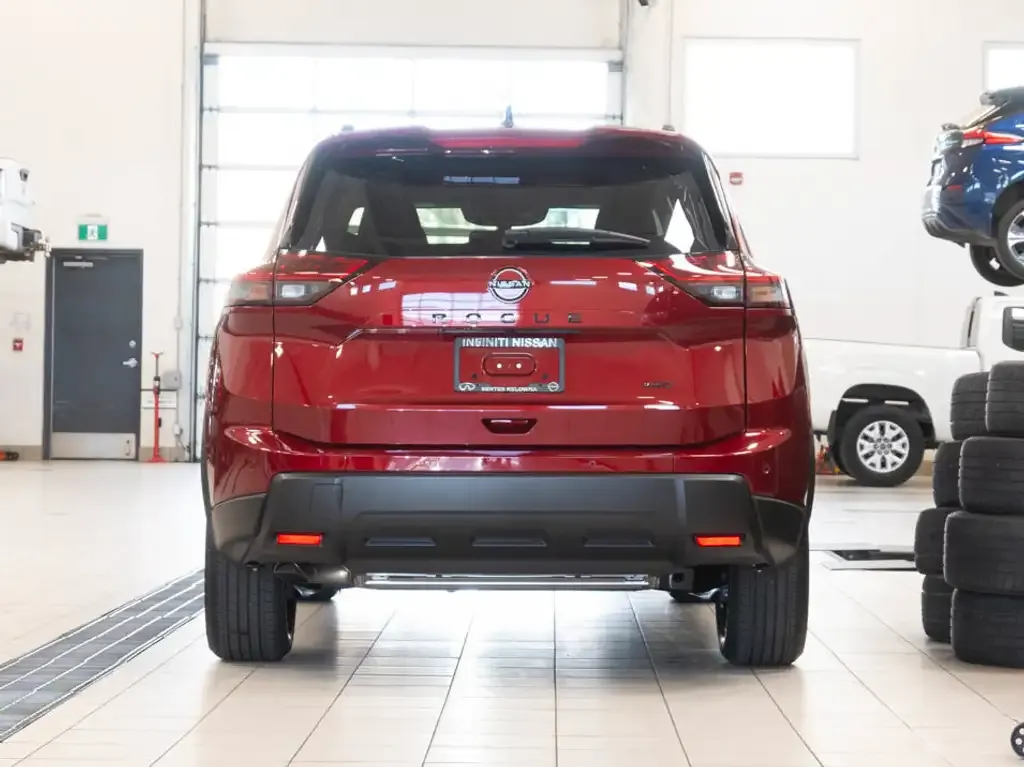 Nissan Rogue 2026 photo 4