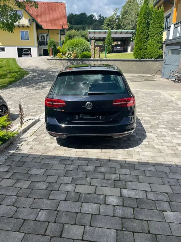 Volkswagen Passat 2018 photo 3