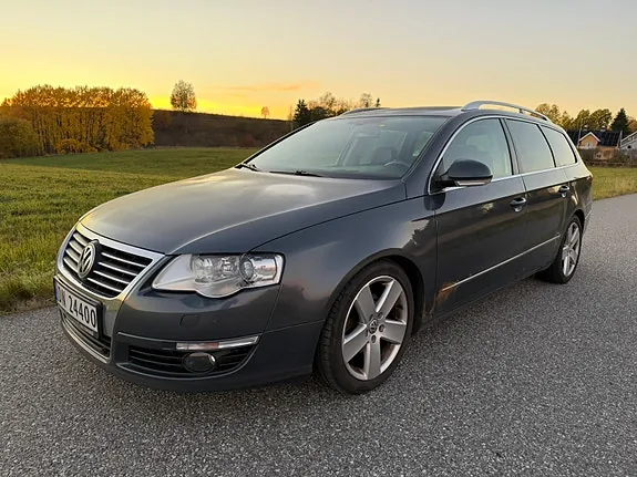 Volkswagen Passat 2010 photo 2