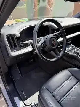 Porsche Cayenne 2024 photo 3