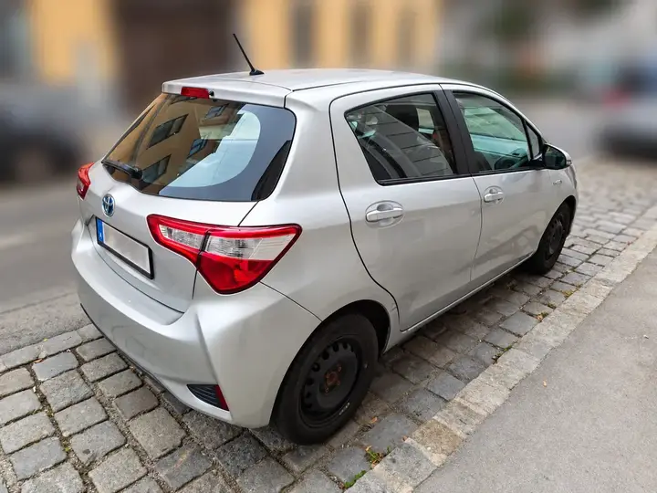 Toyota Yaris 2019 photo 3