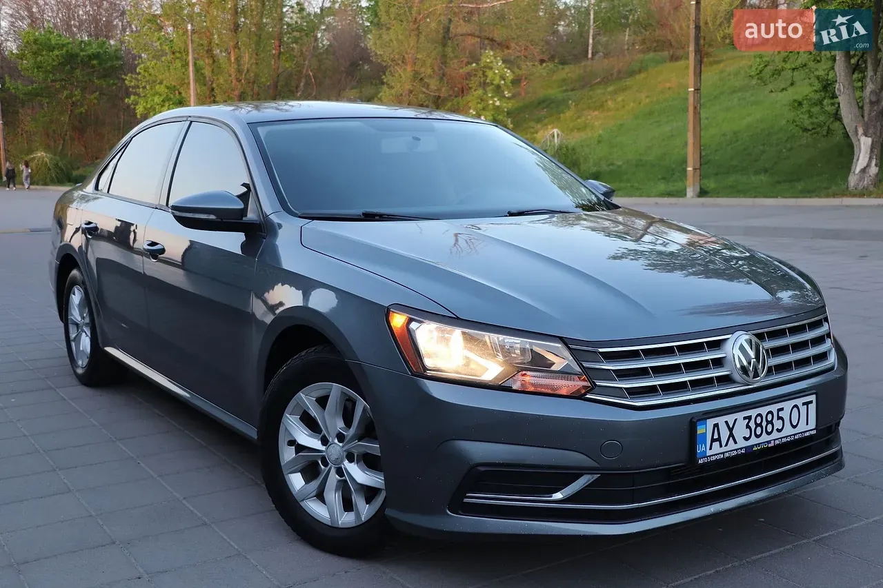 Volkswagen Passat 2017 photo 2