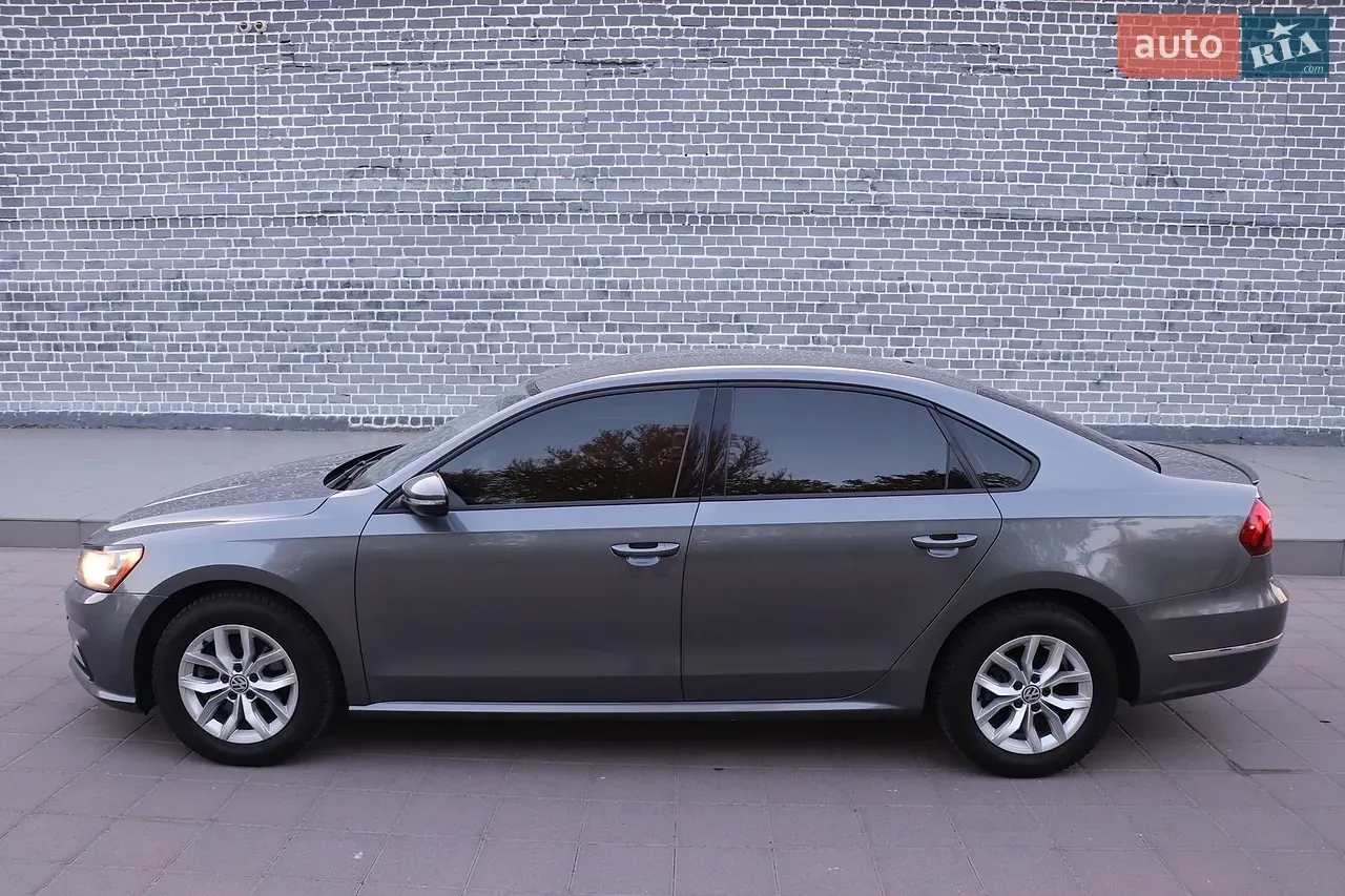 Volkswagen Passat 2017 photo 5