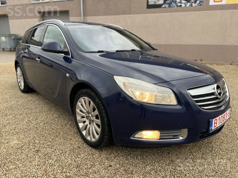 Opel Insignia 2010 photo 3