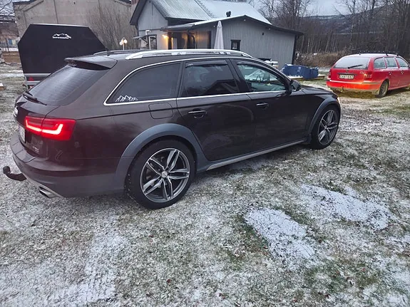 Audi A6 Allroad 2013 photo 2