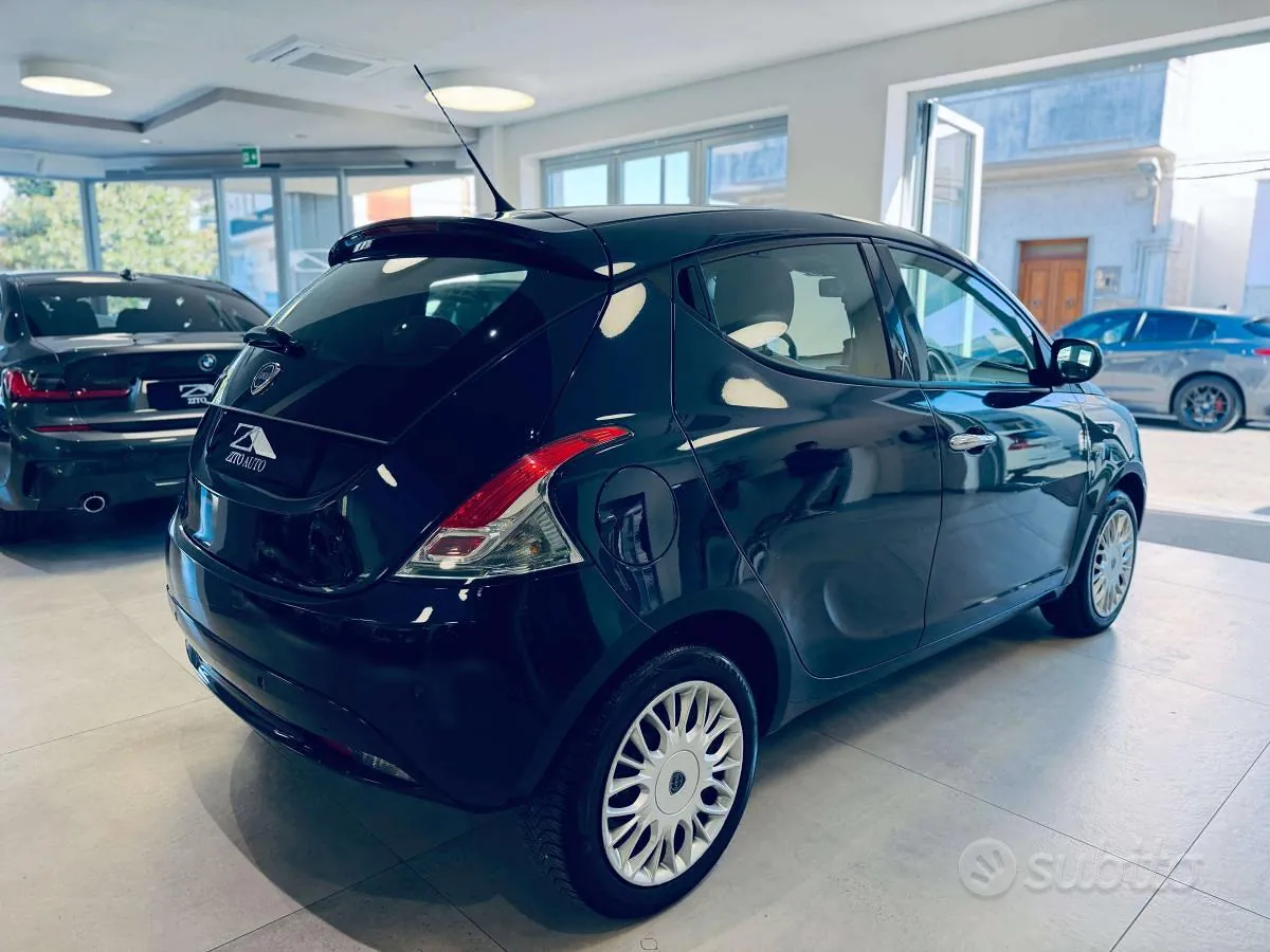 Lancia Ypsilon 2017 photo 4