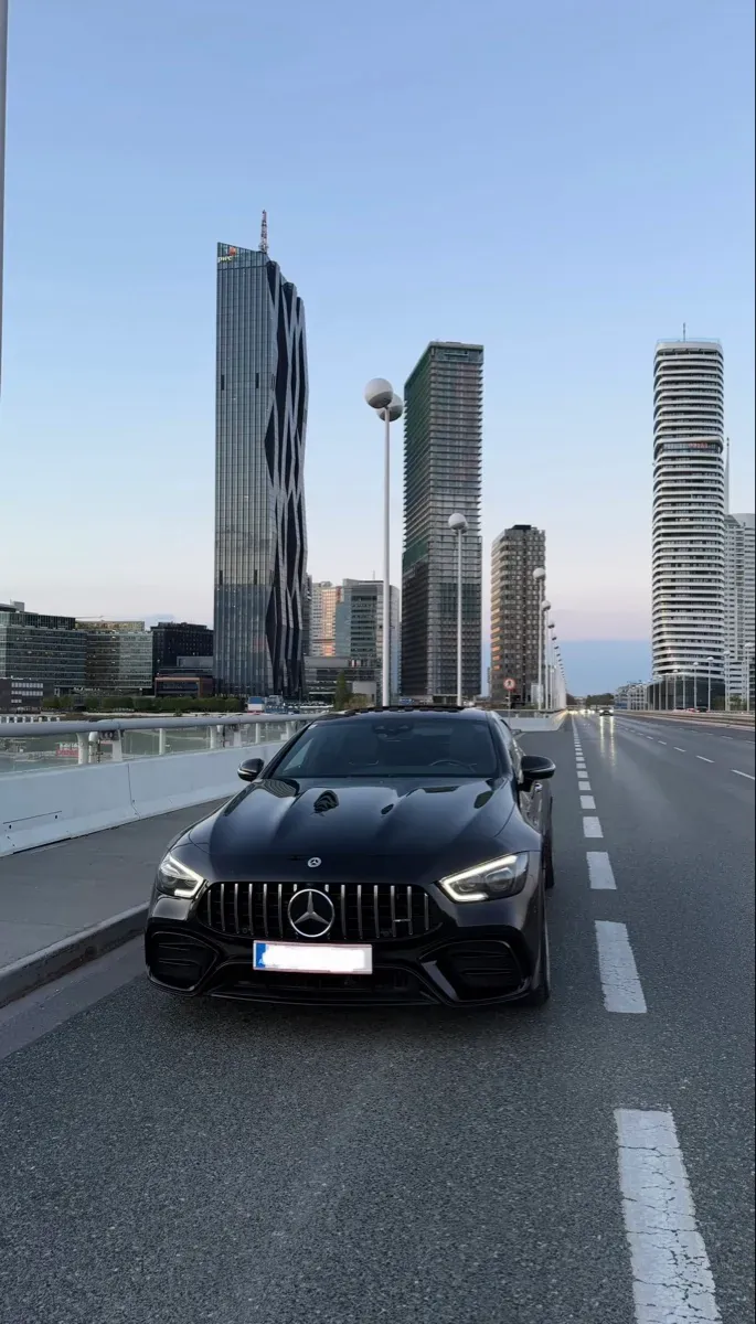 Mercedes-Benz Amg Gt