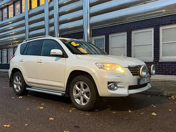 Toyota Rav4 2011 photo 4