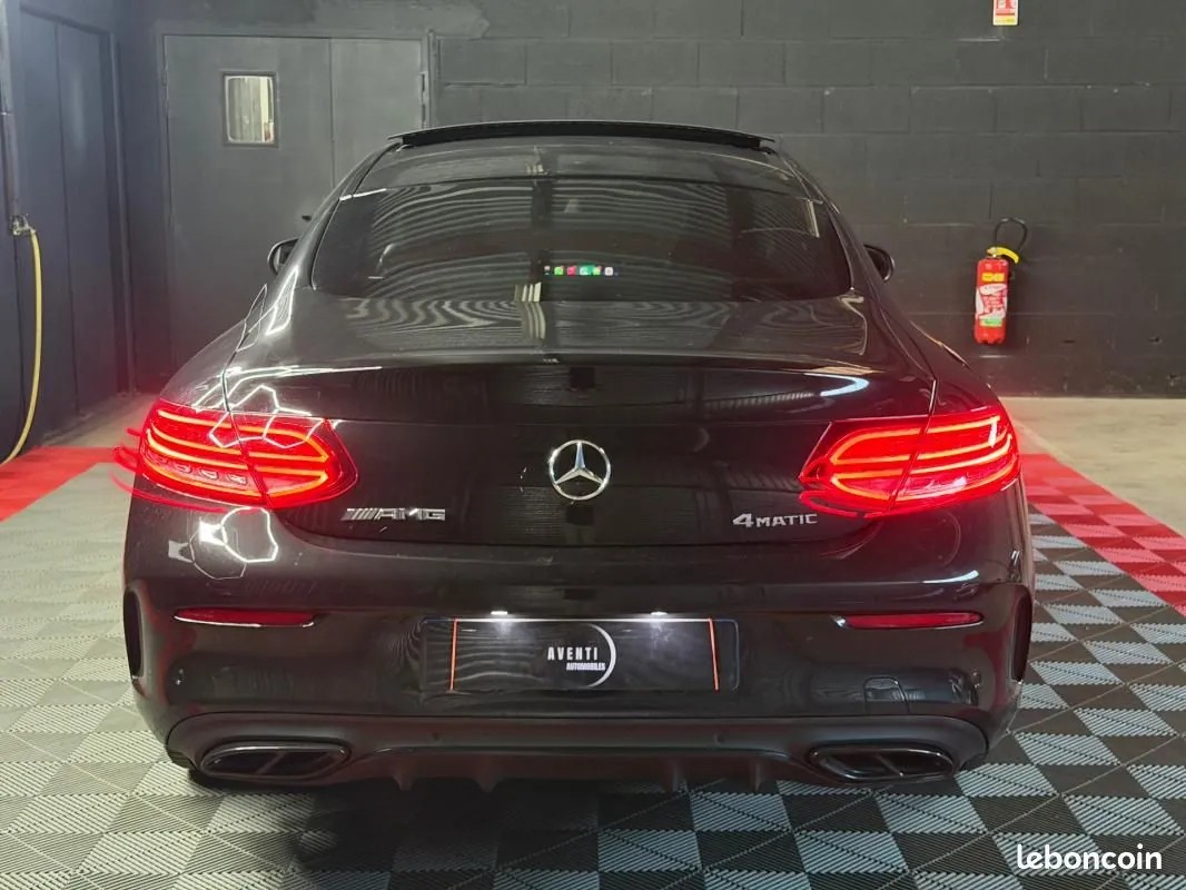 Mercedes-Benz C-Class 2020 photo 5