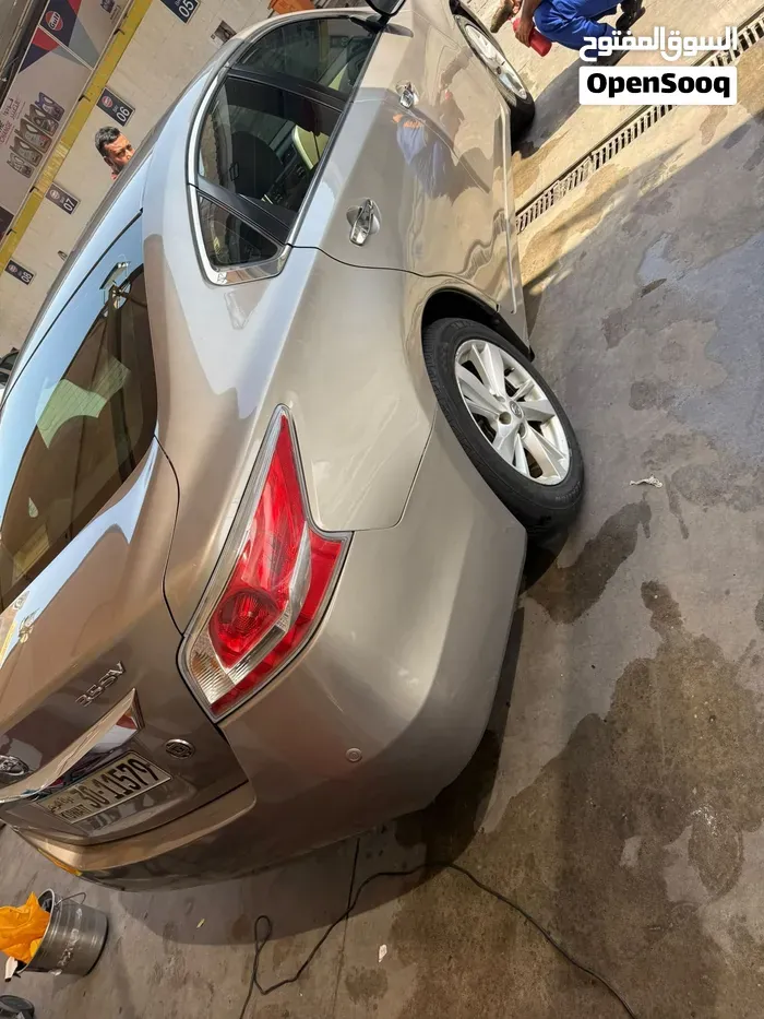 Nissan Altima 2013 photo 2