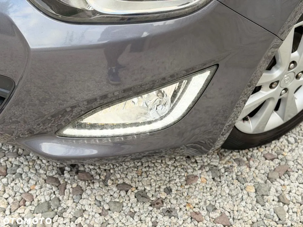 Hyundai I20 2013 photo 2
