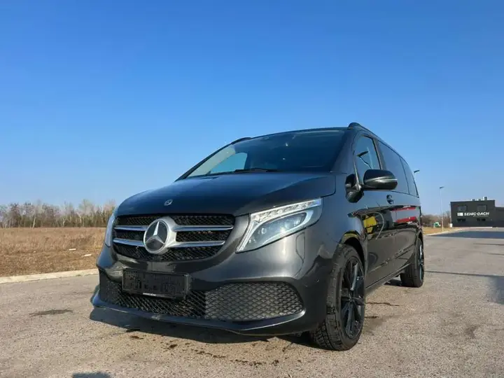 Mercedes-Benz V-Class 2021 photo 2