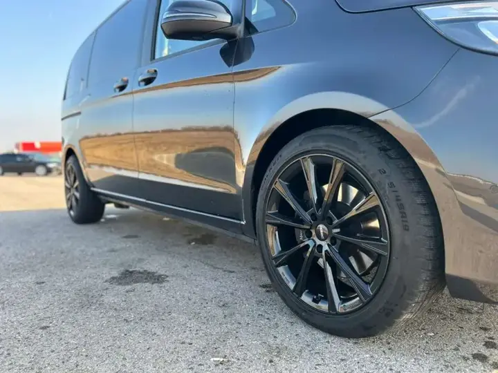 Mercedes-Benz V-Class 2021 photo 3