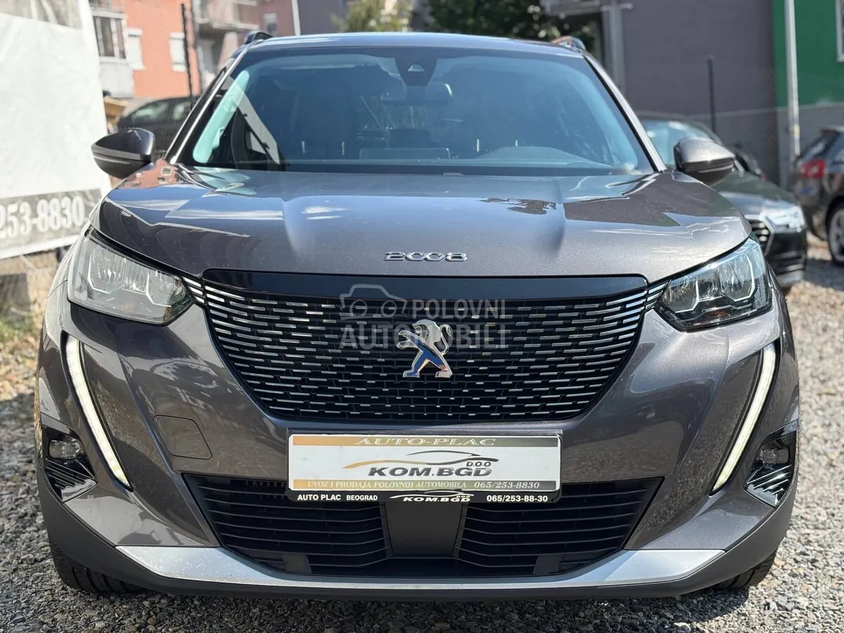 Peugeot 2008 2021 photo 5