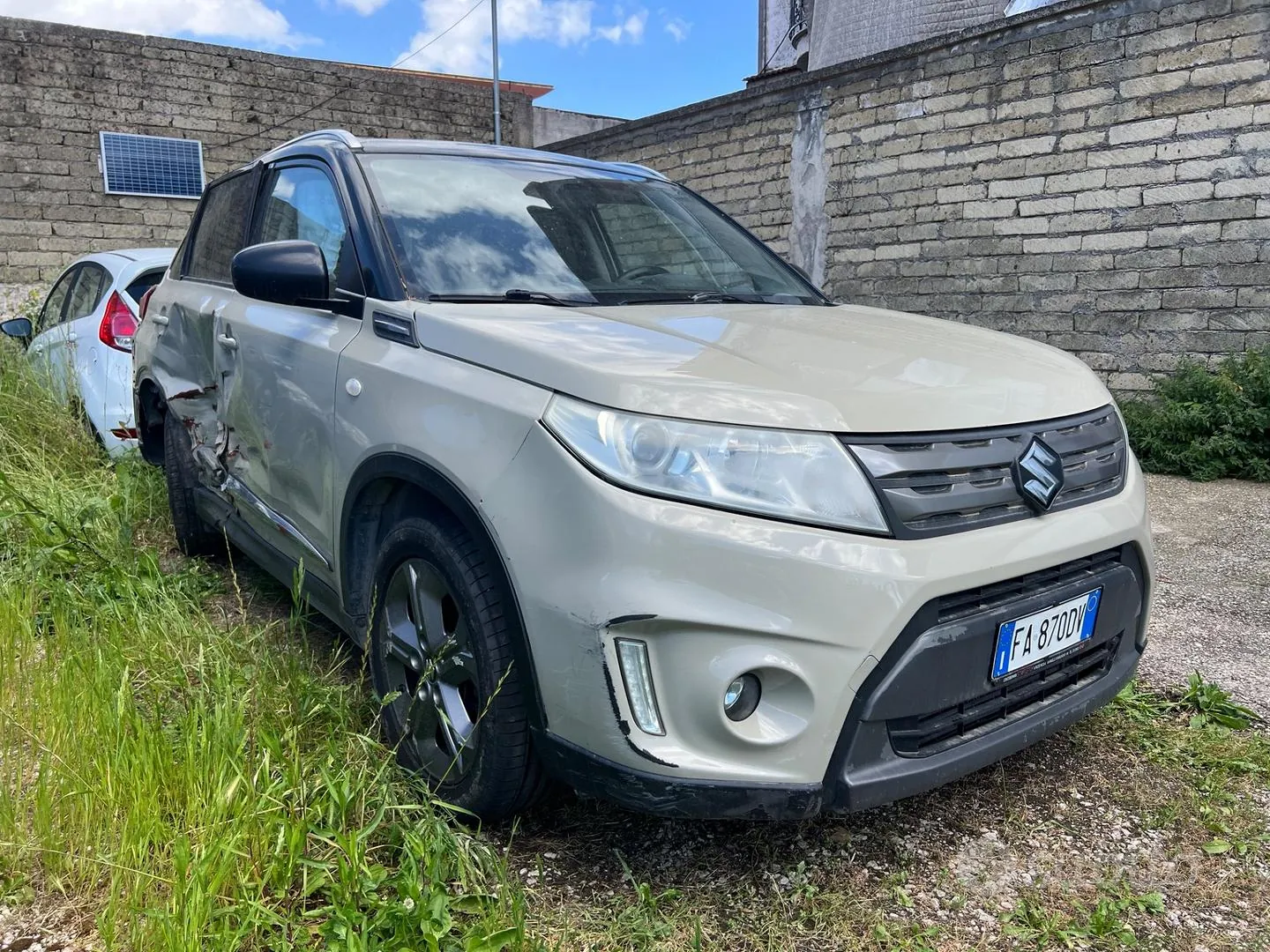 Suzuki Vitara 2015 photo 3
