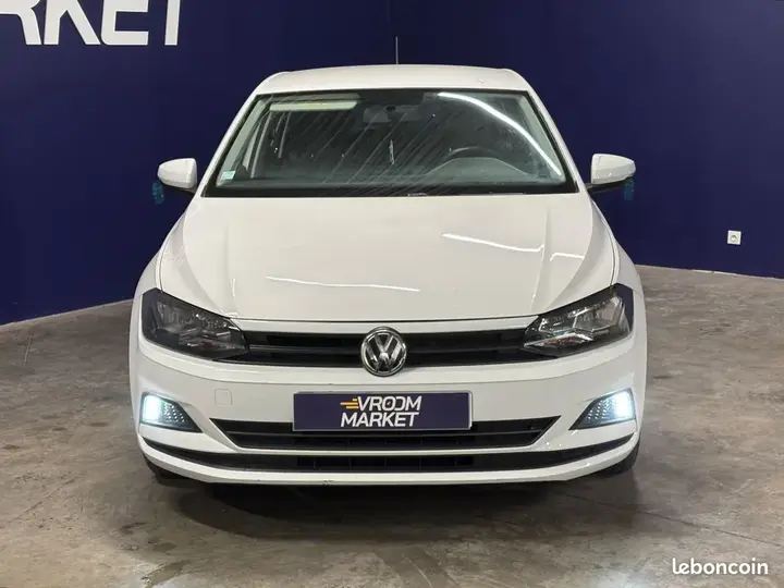 Volkswagen Polo 2018 photo 2