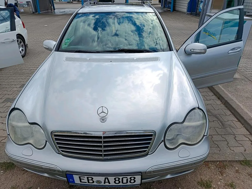 Mercedes-Benz W203