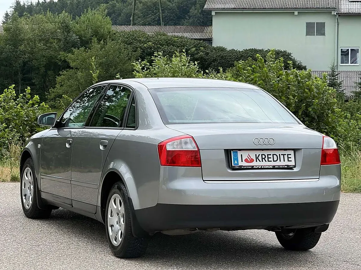 Audi A4 2001 photo 3