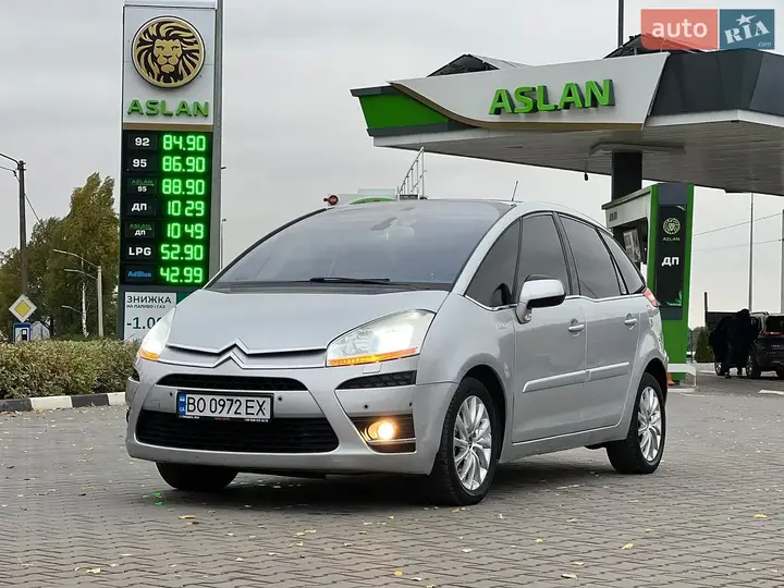Citroen C4 Picasso 2008 photo 2