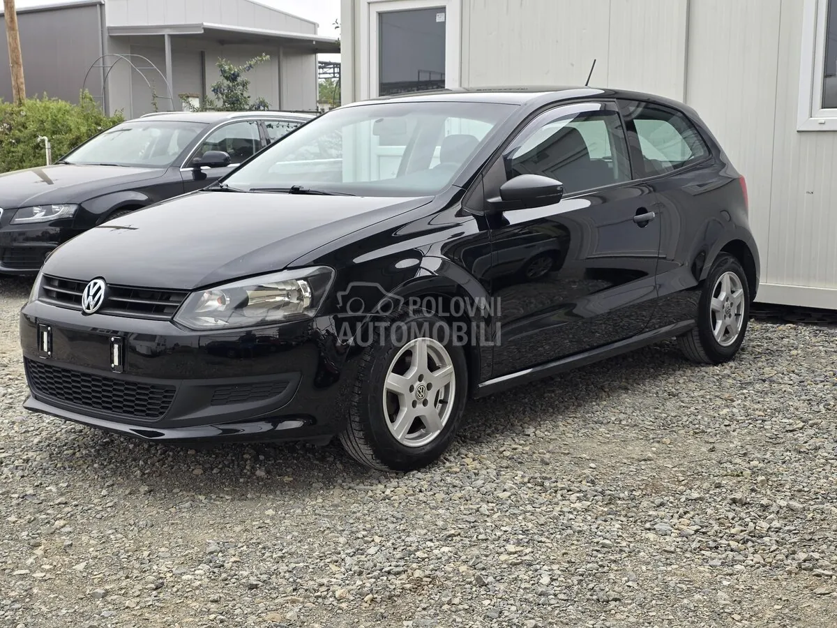 Volkswagen Polo 2010 photo 4
