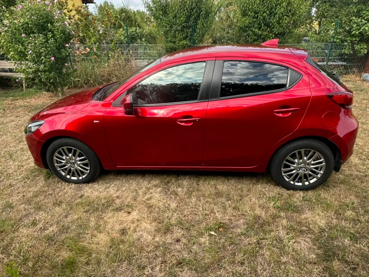Mazda Mazda2 2021 photo 3
