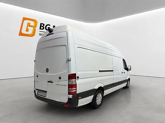 Mercedes-Benz Sprinter 319 2015 photo 4