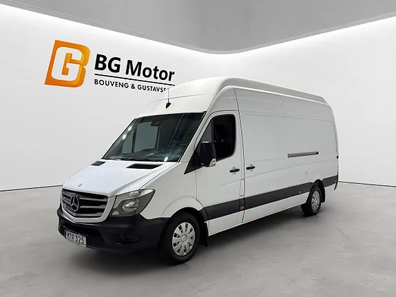 Mercedes-Benz Sprinter 319