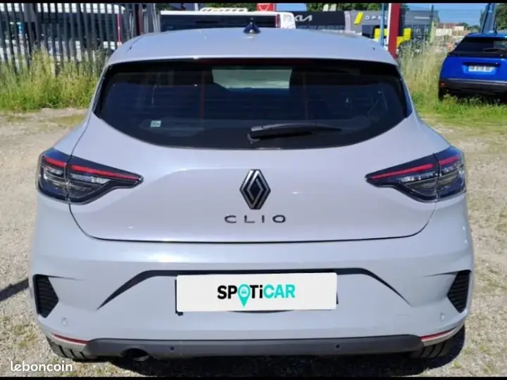 Renault Clio 2025 photo 5