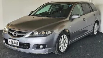Mazda Atenza 2005 photo 4