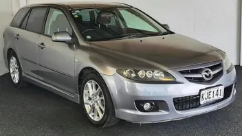 Mazda Atenza 2005 photo 2