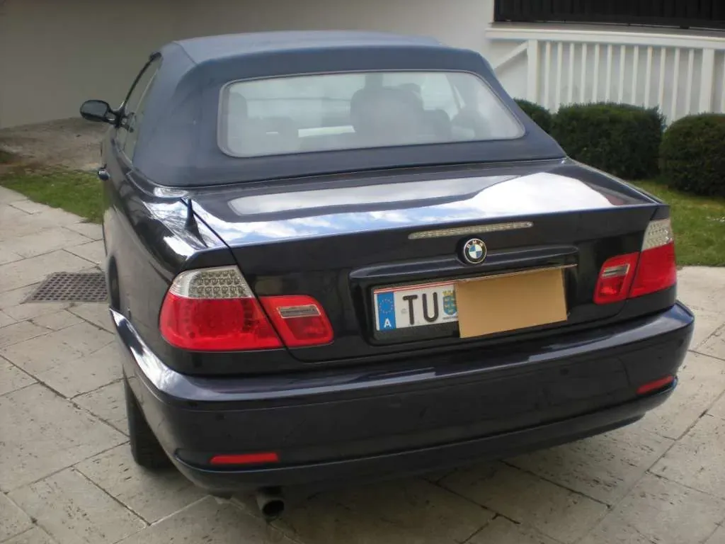 BMW 3 Series 2005 photo 3