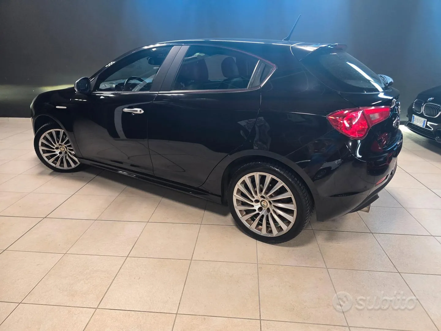 Alfa Romeo Giulietta 2011 photo 3