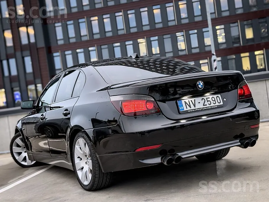 BMW 530 2003 photo 3