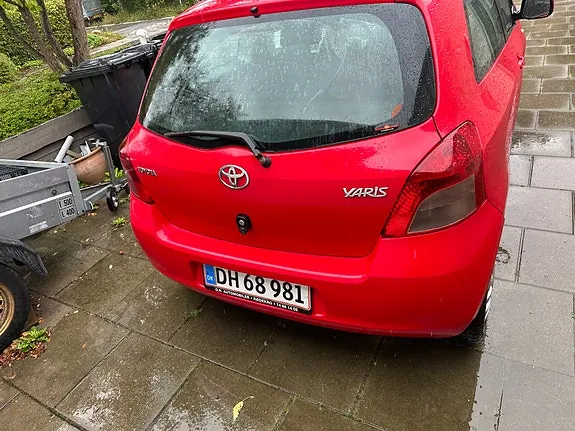 Toyota Yaris 2007 photo 4