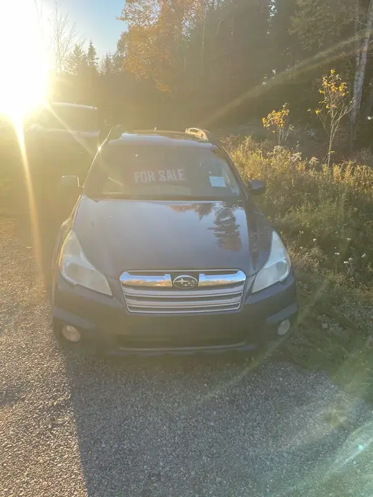 Subaru Outback 2014 photo 2