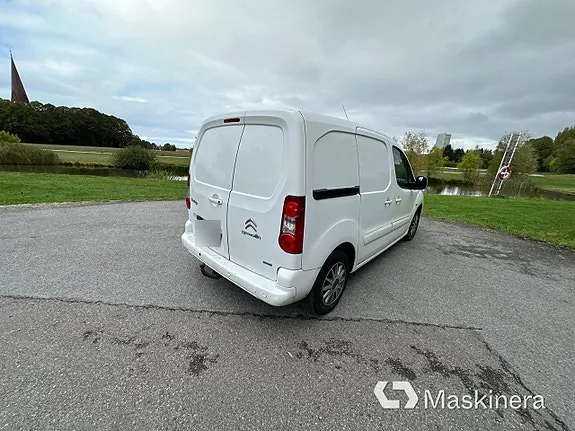 Citroen Berlingo 2015 photo 3