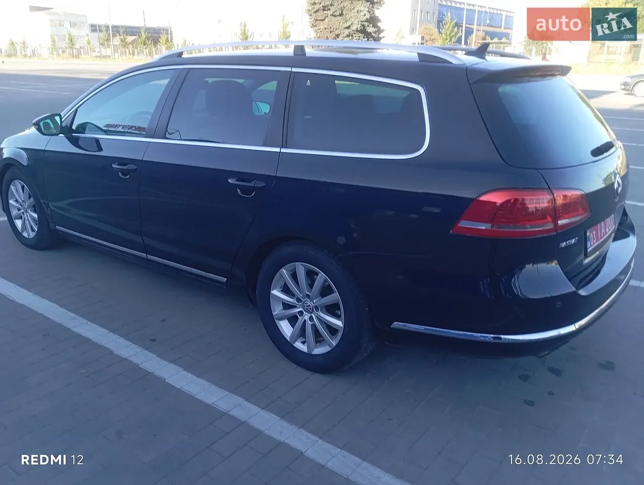 Volkswagen Passat 2014 photo 2