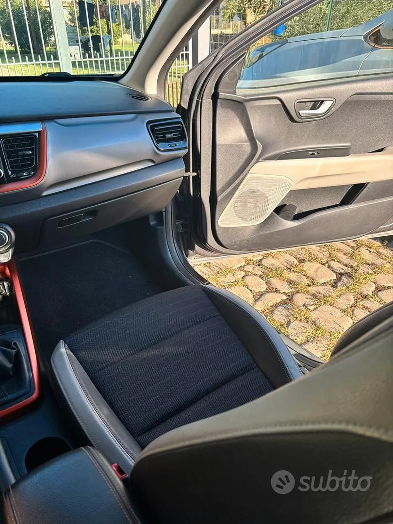 Kia Stonic 2019 photo 5