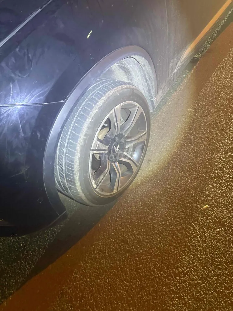 Vinfast Lux Sa2.0 2021 photo 5