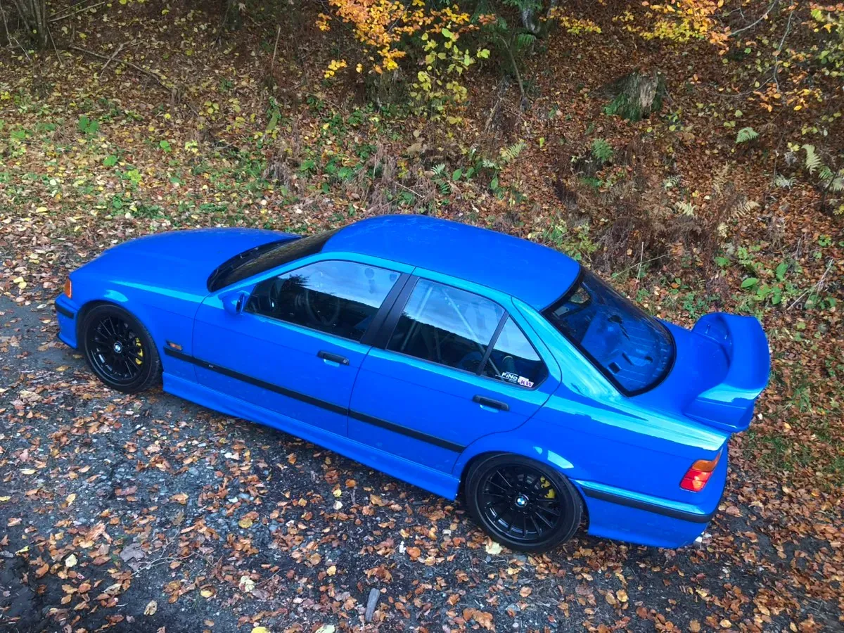 BMW 3Er-Reihe 320I 1995 photo 3