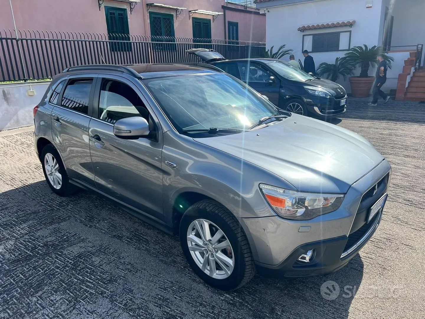 Mitsubishi Asx 2011 photo 2