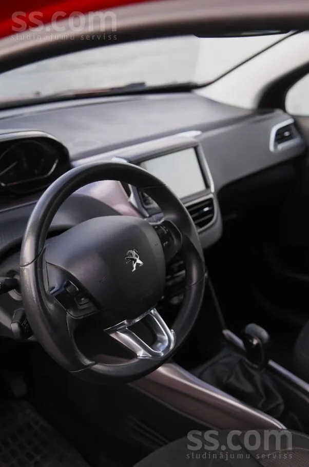 Peugeot 2008 2014 photo 5