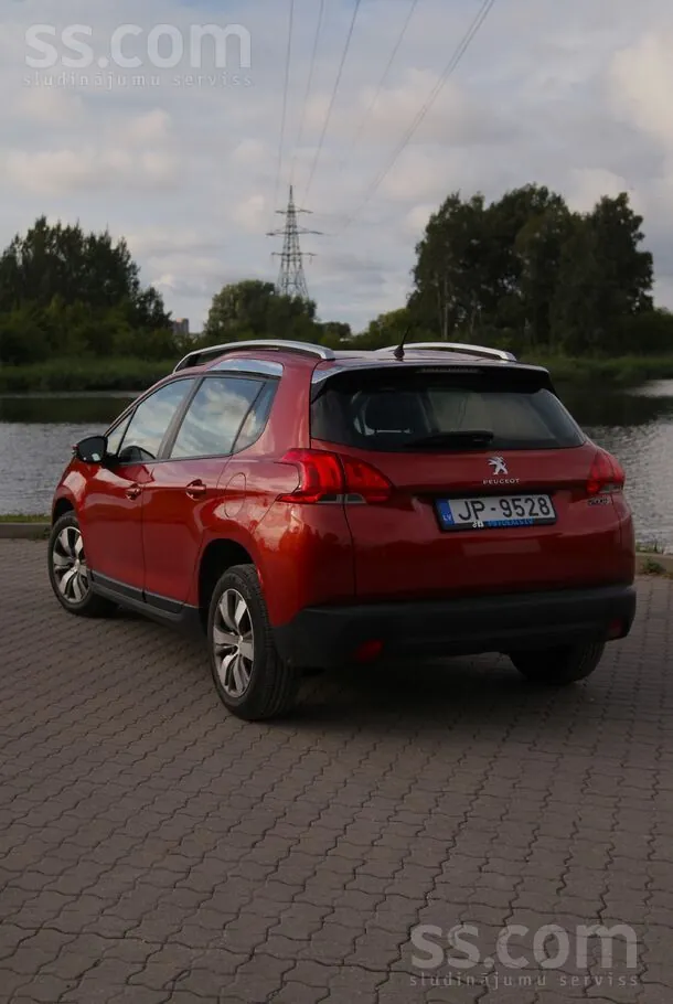 Peugeot 2008 2014 photo 4