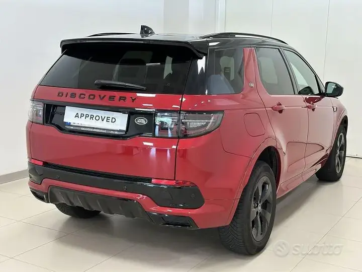Land Rover Discovery Sport 2022 photo 2