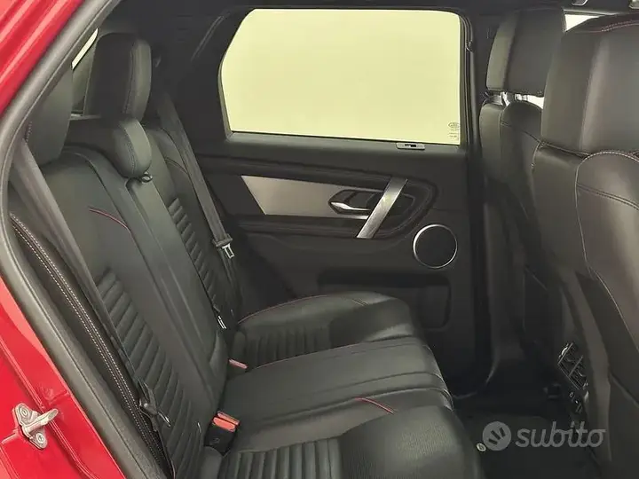 Land Rover Discovery Sport 2022 photo 5